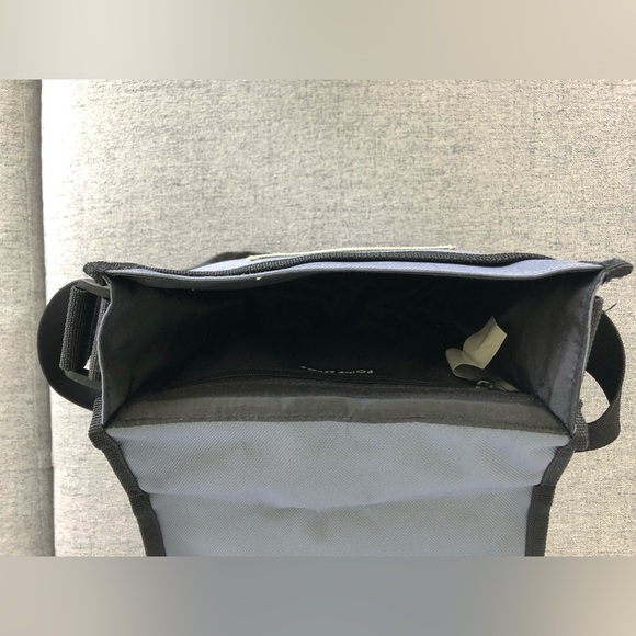 Point Zero Messenger bag - Picture 3 of 5